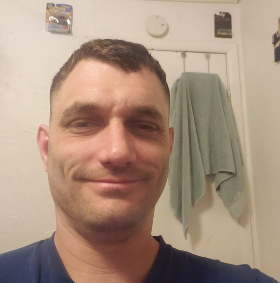 Meet your Posher, Robby - Picture 1 of 1